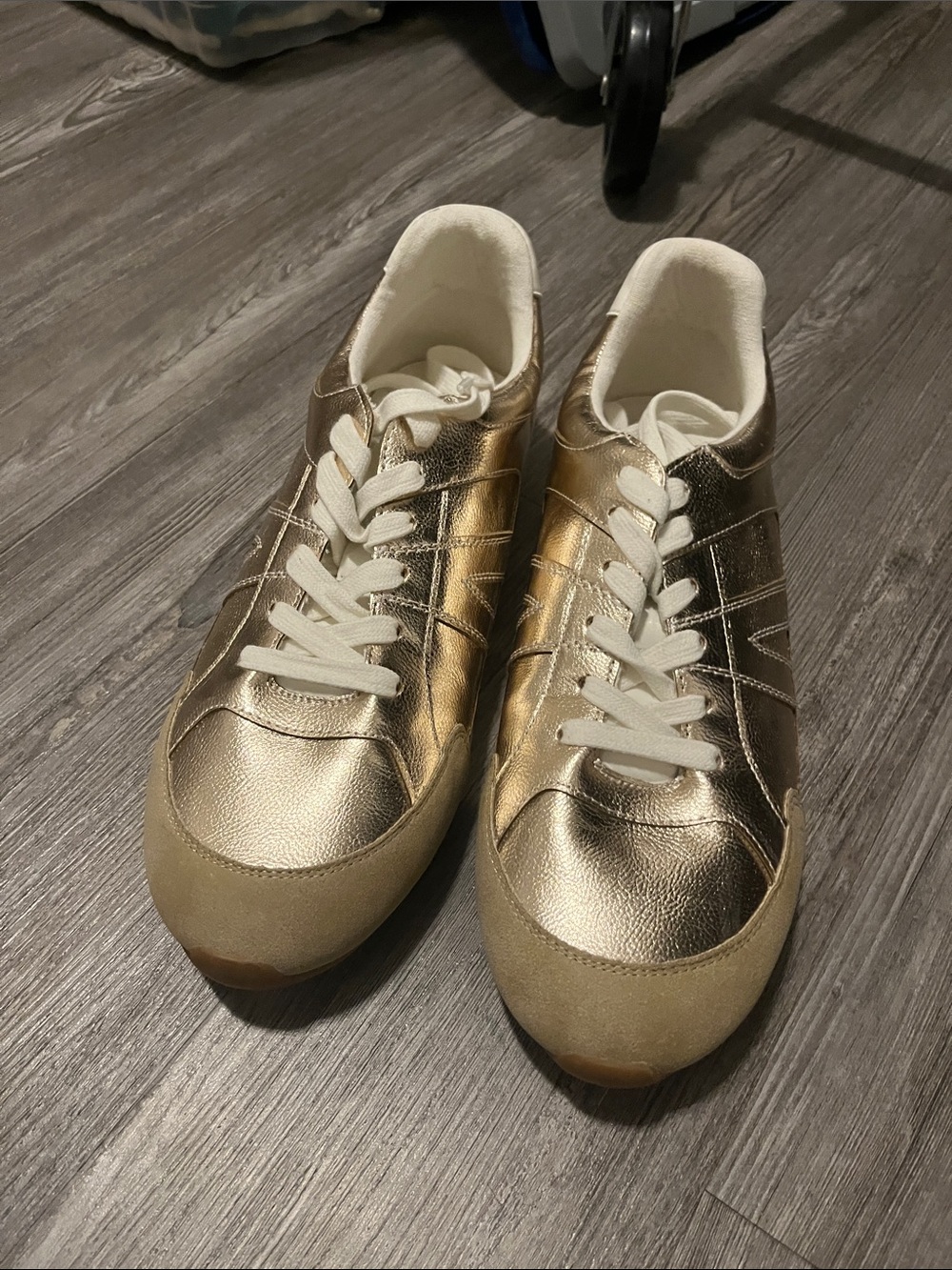 LOFT Metallic Gold Low-Top Sneakers